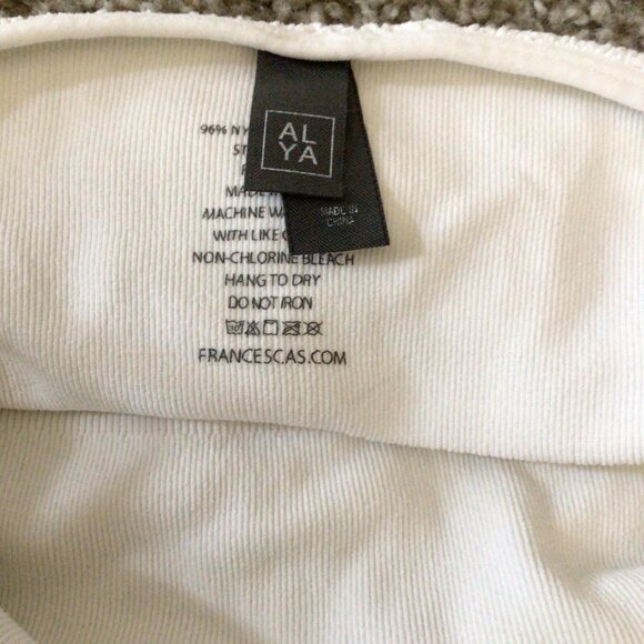 Francesca’s Alta size L white tank top - Picture 3 of 3